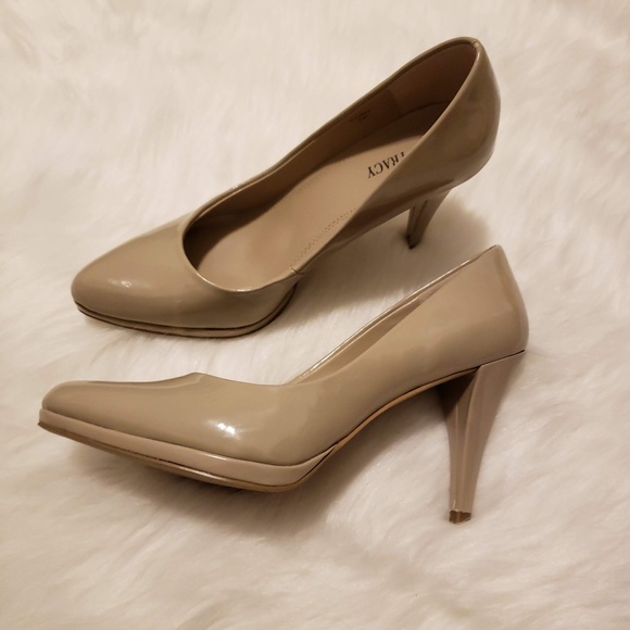 Ellen Tracy Shoes - Ellen Tracy Cody Platform Nude Pump Sz 7